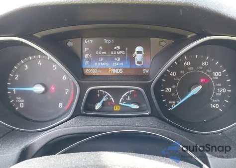 2016 Ford Focus Se z USA, uszkodzony, nr VIN 1FADP3K21GL407269